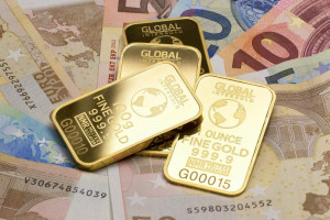 Zlato výnosem překonává euro, zaznělo z Německa